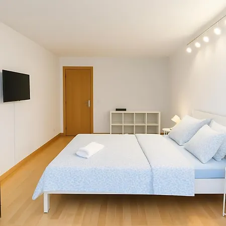 Gasthuis Airport Metro Olaias 888