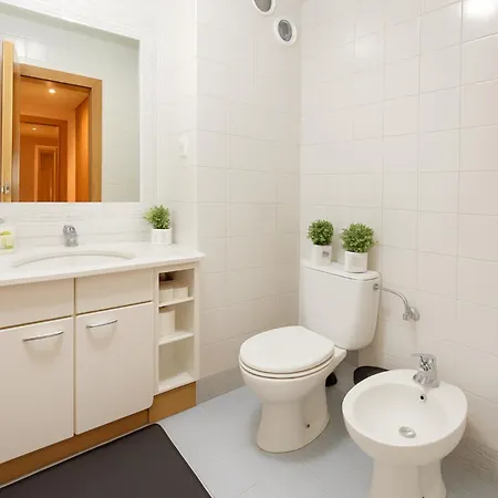 Airport Metro Olaias 888 Gasthuis 3*