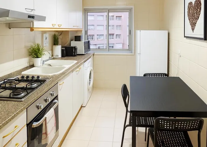 Airport Metro Olaias 888 Lissabon